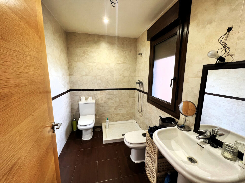 BAÑO DORMITORIO